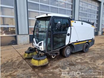  2013 Johnston 4x2 Road Sweeper, Reverse Camera, A/C (Reg. Docs. Available) - 道路清扫机