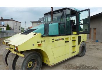 AMMANN AP 240 - 轮式挖掘机