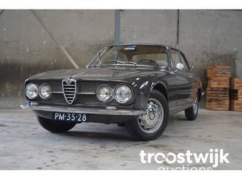 Alfa Romeo  - 汽车