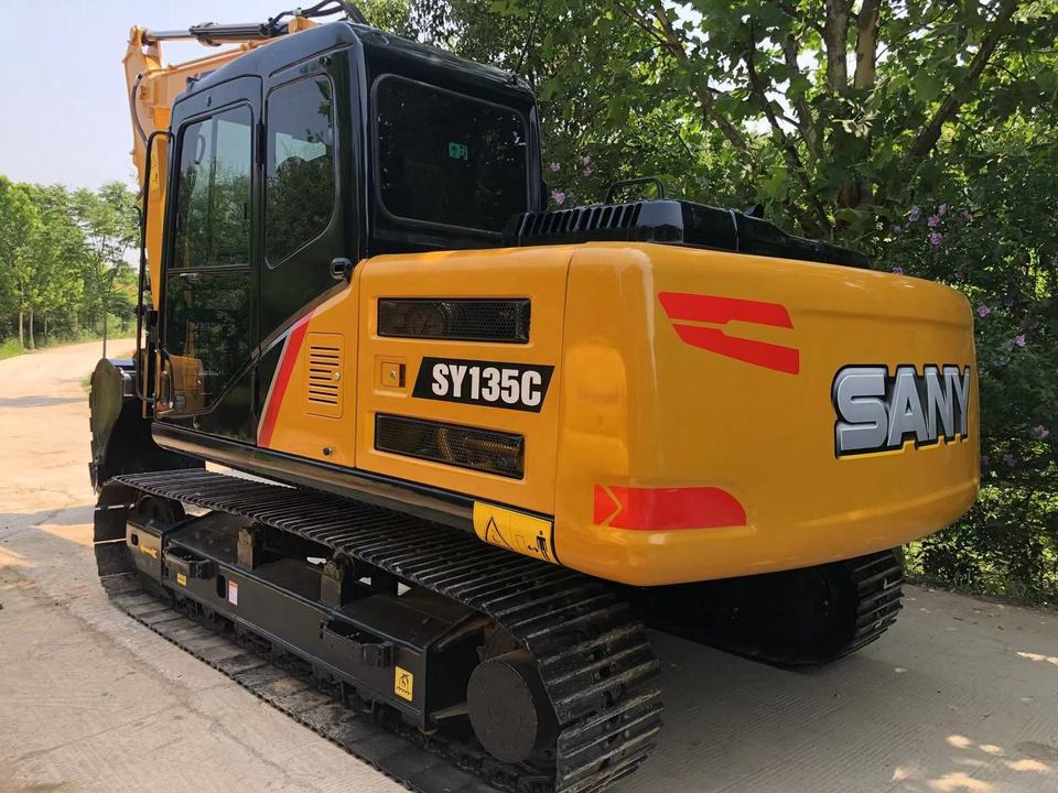 履带式挖掘机 China made original used excavator SANY SY135C used machinery for mining and construction：图8