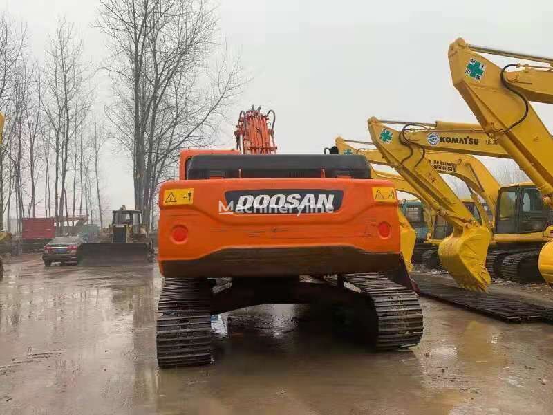 履带式挖掘机 Doosan DX300LC：图4
