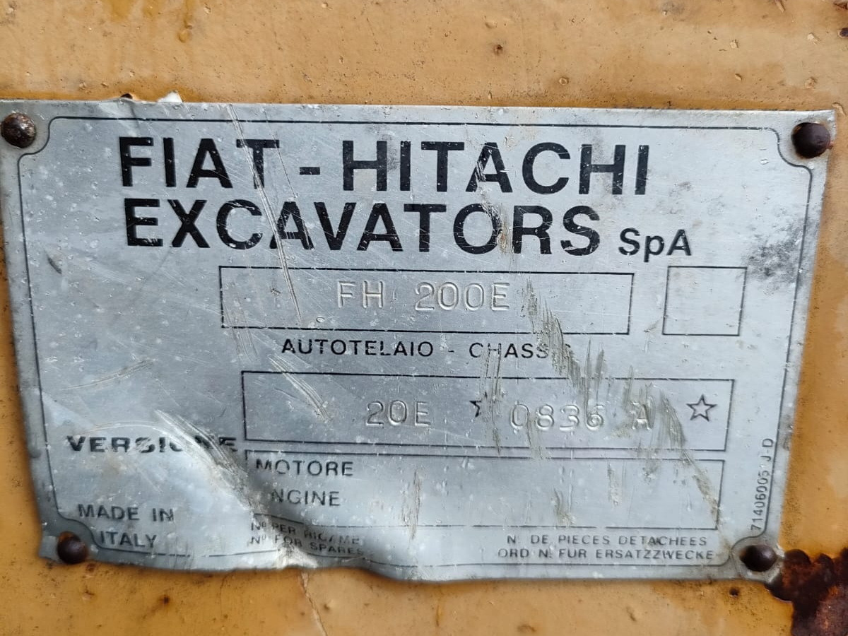 履带式挖掘机 FIAT HITACHI FH200：图7