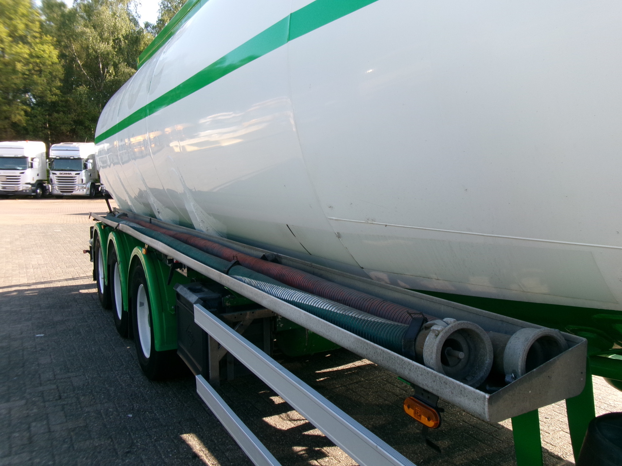 液罐半拖车 用于运输 燃料 Feldbinder Fuel tank alu 42 m3 / / 6 comp + pump：图6