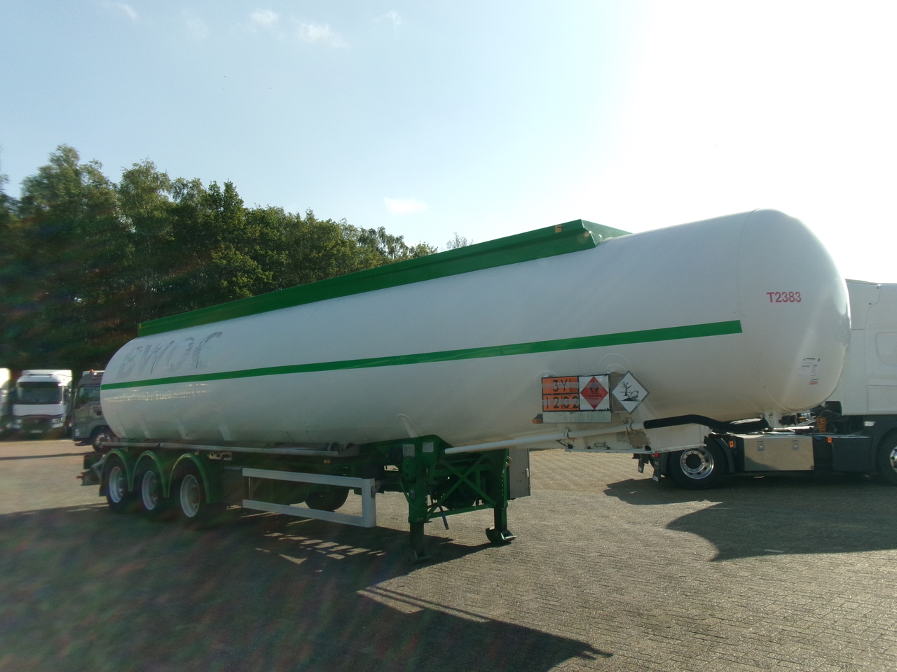 液罐半拖车 用于运输 燃料 Feldbinder Fuel tank alu 42 m3 / / 6 comp + pump：图2