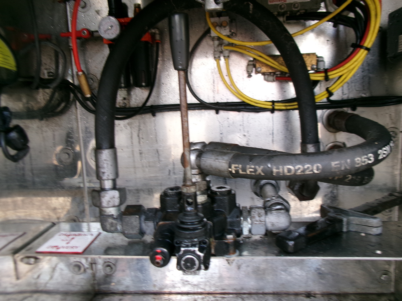 液罐半拖车 用于运输 燃料 Feldbinder Fuel tank alu 44.6 m3 + pump：图15