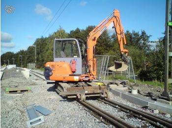 Hitachi EX35 - 轮式挖掘机