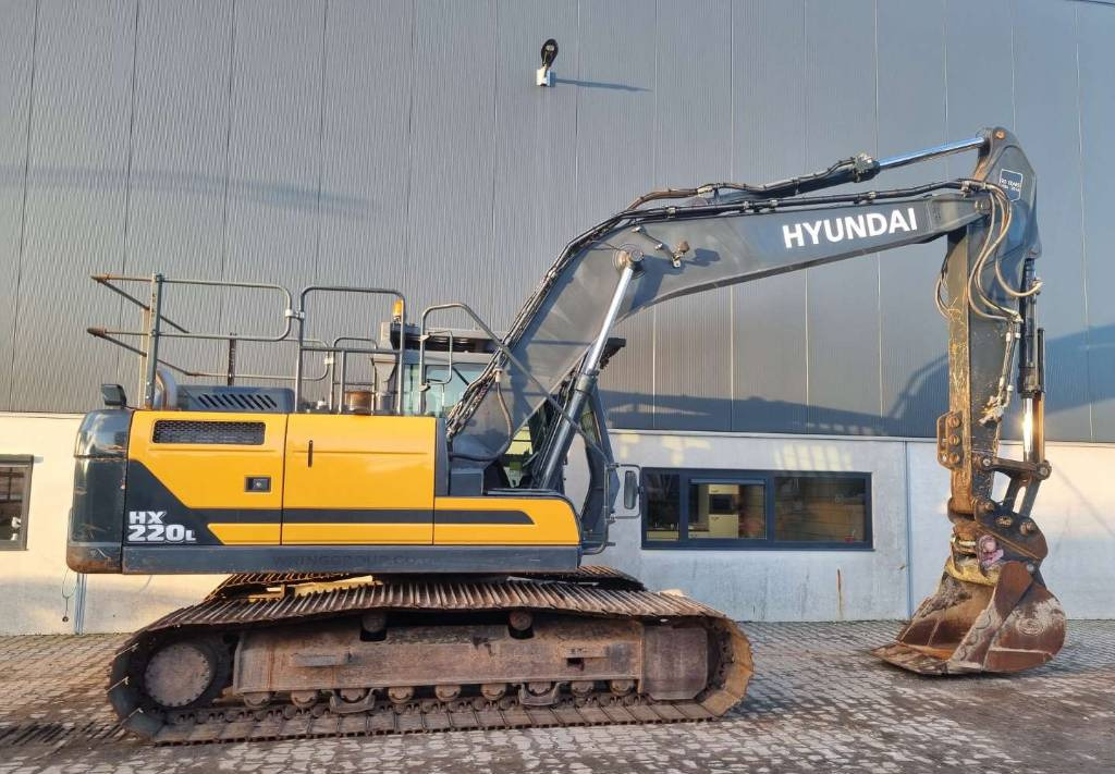 履带式挖掘机 Hyundai HX220L：图5