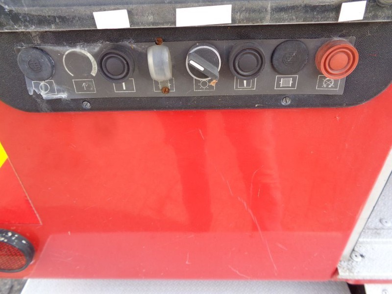 消防车 Iveco 135-17 Manual + Firetruck：图17