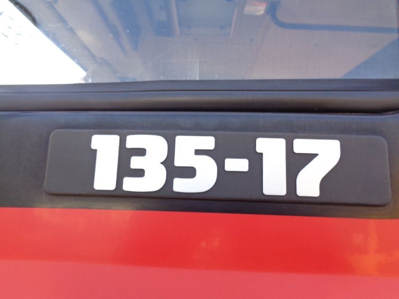消防车 Iveco 135-17 Manual + Firetruck：图12