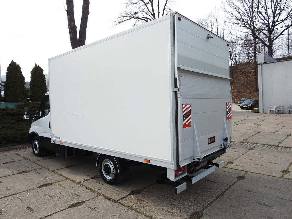 Iveco DAILY 35S14 KOFFER 8 PALETTEN AUFZUG A/C  租赁 Iveco DAILY 35S14 KOFFER 8 PALETTEN AUFZUG A/C：图11