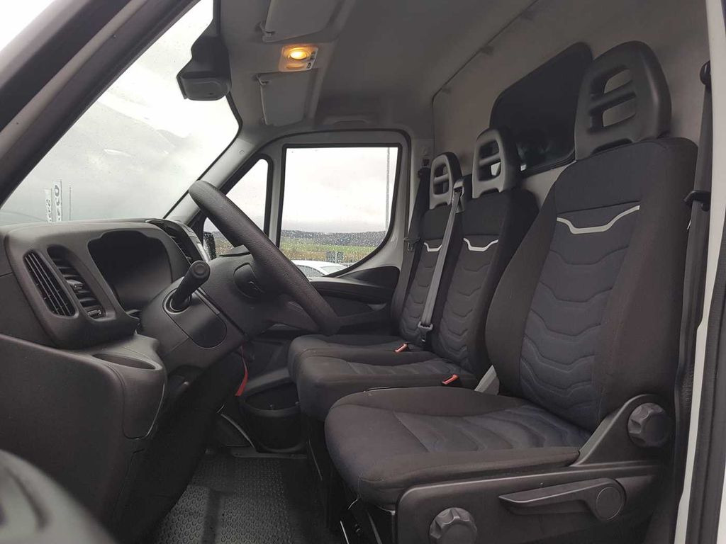 无侧窗厢式货车 Iveco Daily 35 S 16 A8 V *Klima*Automatik*L4.100mm*：图9