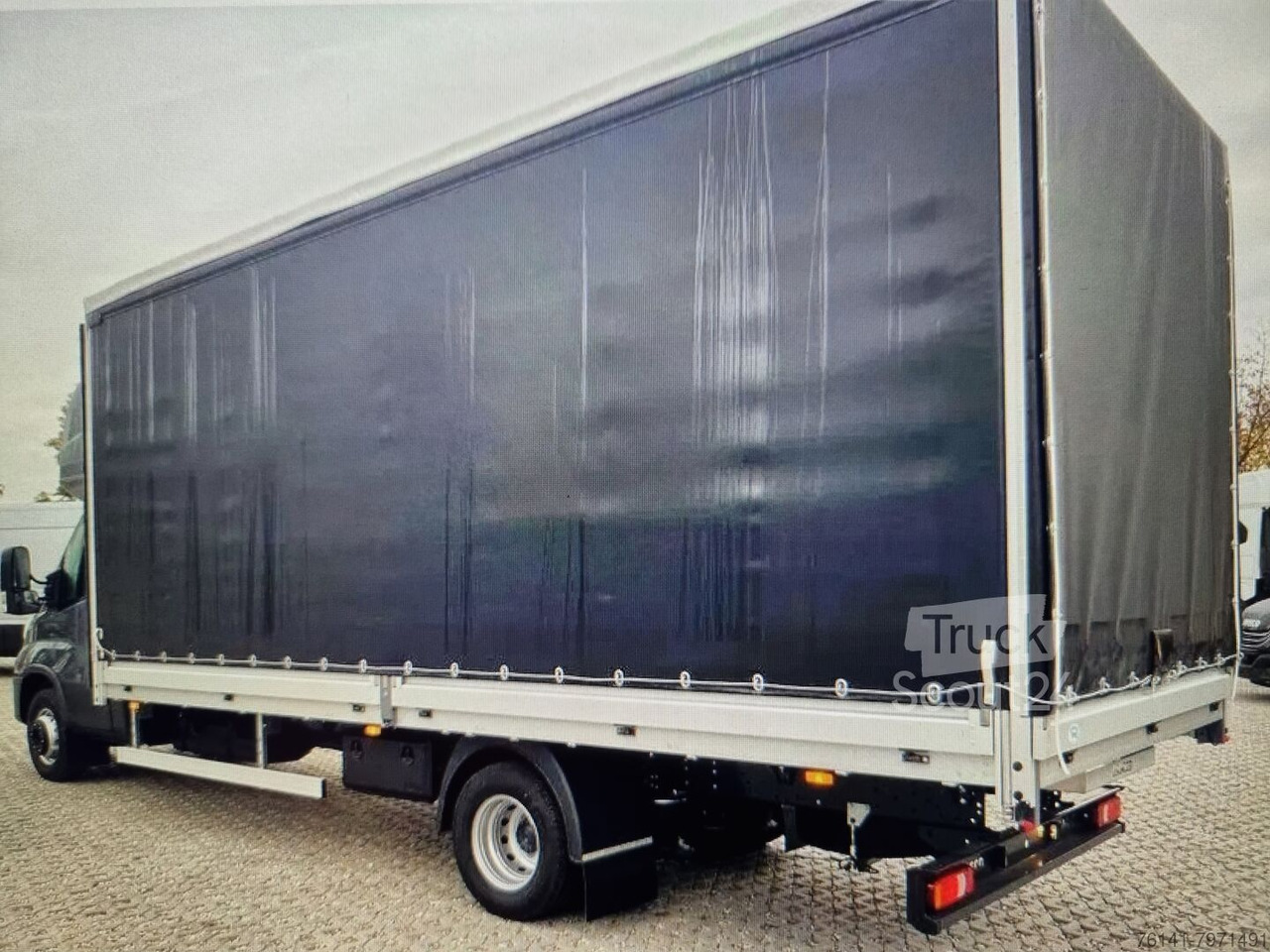 新的 侧帘货车 Iveco Daily 70C18 A8 15PAL Luftfederung：图6