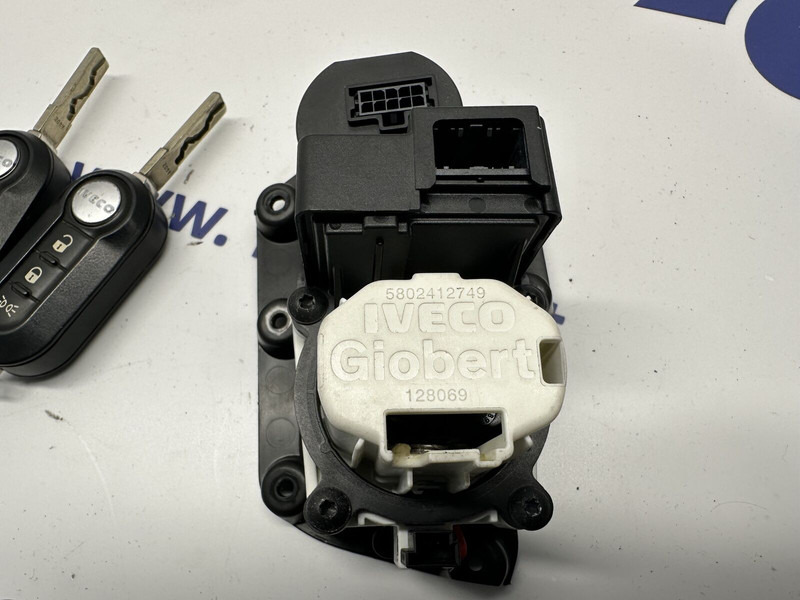备件 适用于 卡车 Iveco ignition lock with keys：图5