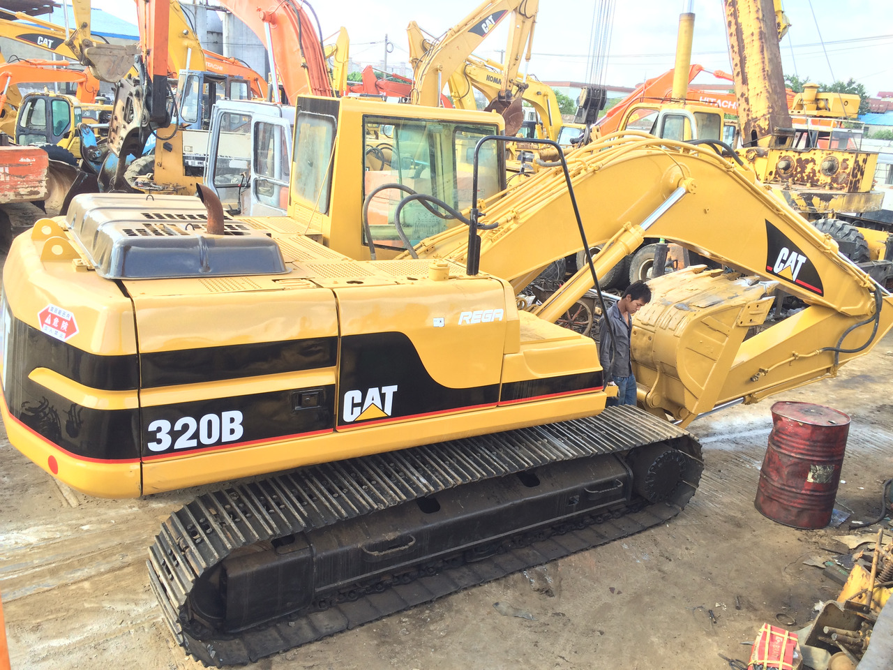 新的 履带式挖掘机 Japanese  cat excavator CAT 320B  320BL：图8