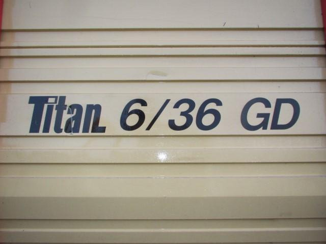 自装式货车 Krone Titan 6/36 GD：图5