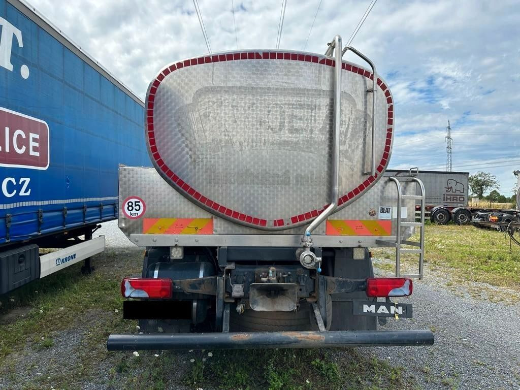 罐车 用于运输 牛奶 MAN TGS 26.480 Food container：图5
