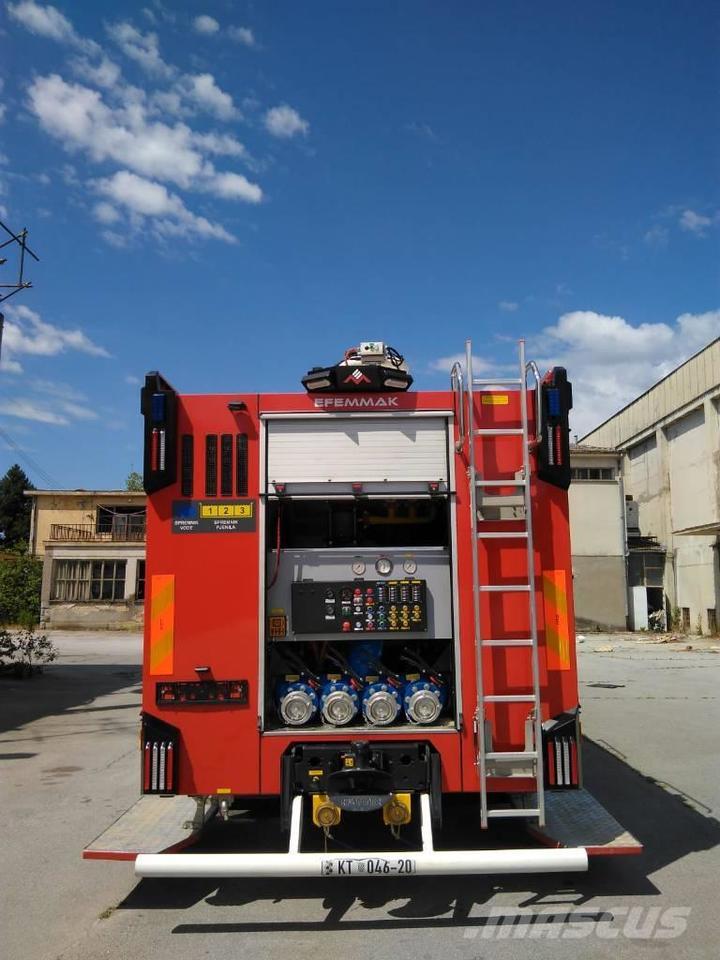 新的 消防车 MAN TGS 35.510 8X4 BL：图7