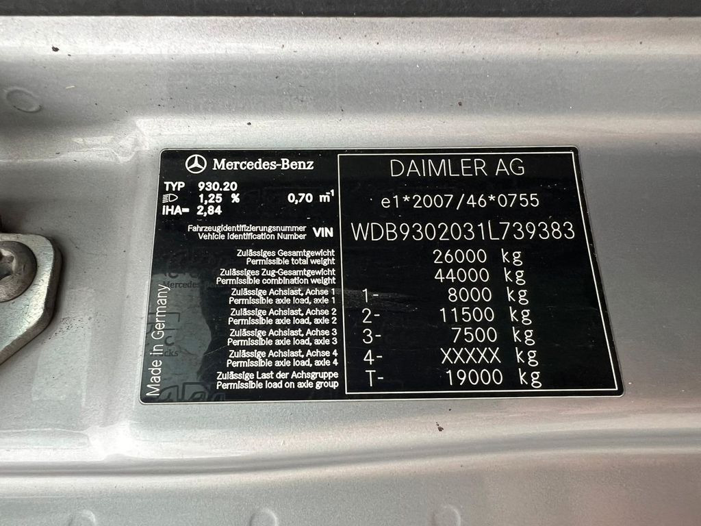 吊钩升降车 Mercedes-Benz 2544 6X2 VDL Abroller  Klima & Retarder：图2