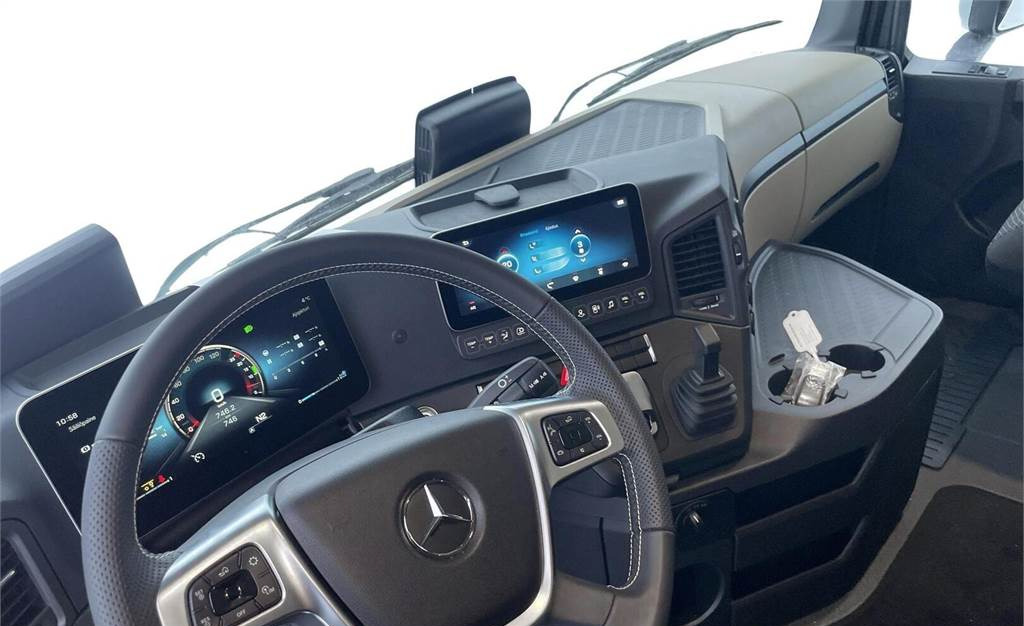 驾驶室底盘卡车 Mercedes-Benz Arocs 3263 LK/8x4 NLA：图7