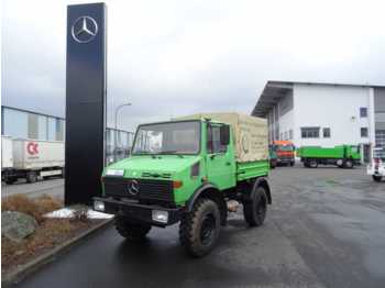 Mercedes-Benz Unimog U 427/U 1400 4x4 Pritsche/Plane 3 Sitzer  - 侧帘货车