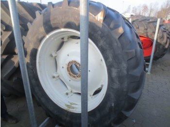 Michelin 540/65 R38 - 车轮/ 轮胎