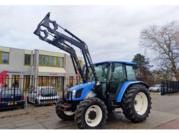 拖拉机 New Holland TL 100 A trekker tractor met front lader boom voor：图2