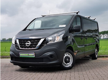 无侧窗厢式货车 Nissan nv 300：图1