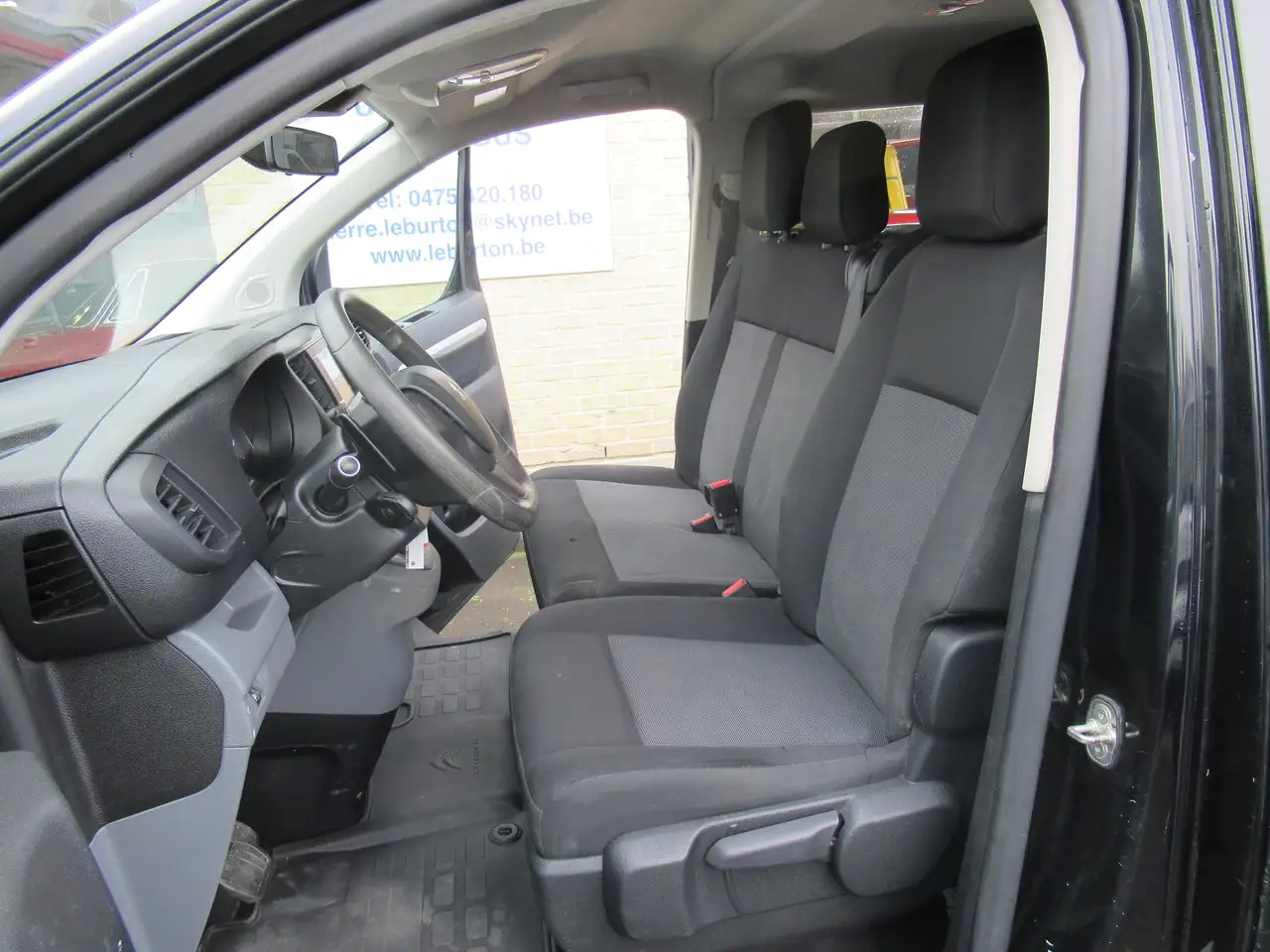 无侧窗厢式货车 Peugeot Expert L3 dble cab 6PL177cv 21450€+TVA/BTW：图7