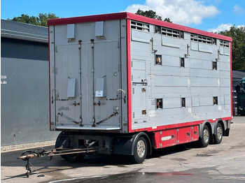 Pezzaioli RBA 31 3.Stock m. Hubdach & Tränke  - 牲畜运输拖车