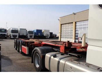 Renders EURO 800E Containerchassi, Mittel- u. Heckausschub 20,30,40,45 Fuß - 集装箱运输车/ 可拆卸车身的半拖车