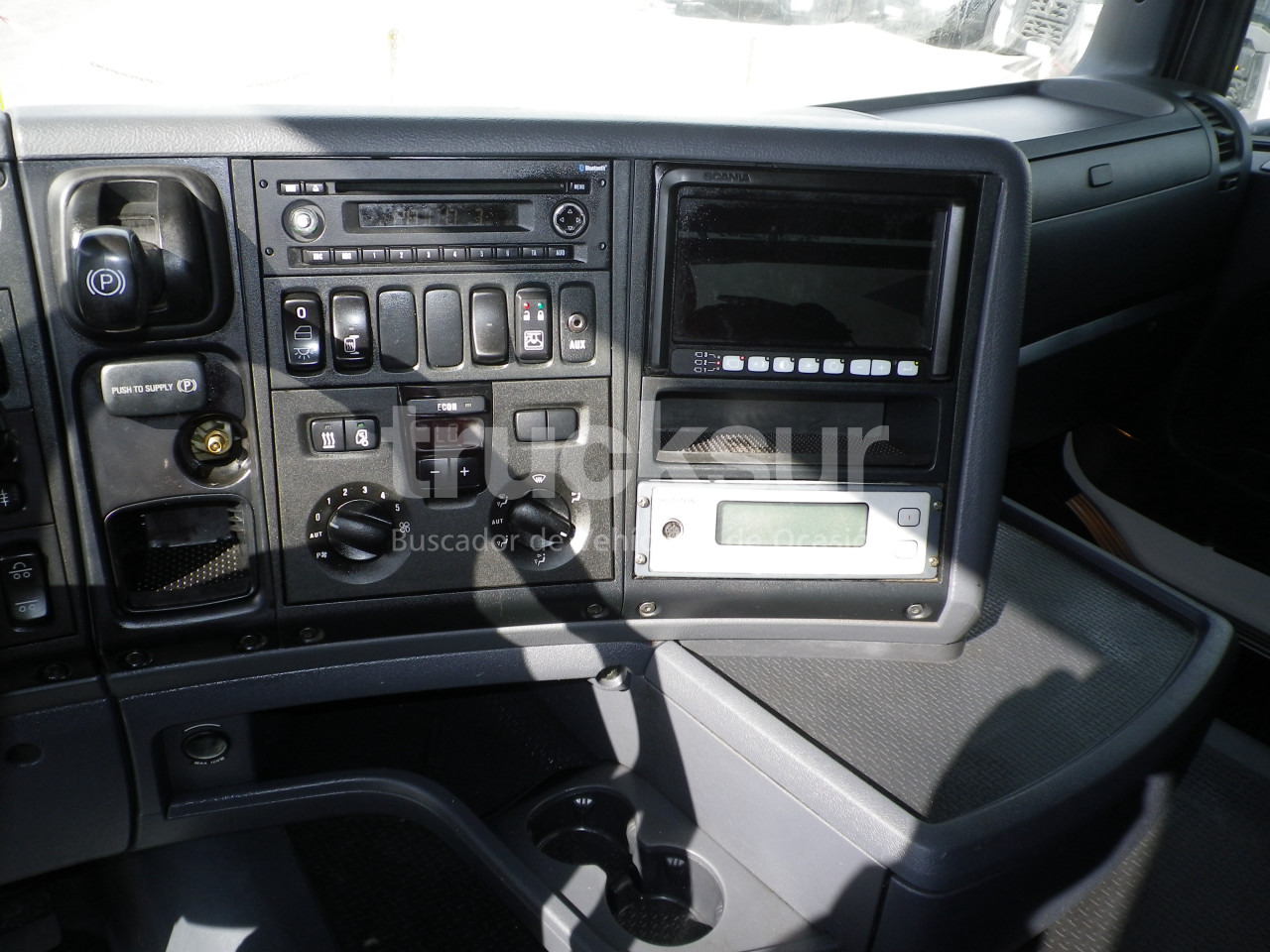 驾驶室底盘卡车 SCANIA G450.26 ejes 6x2*4：图11