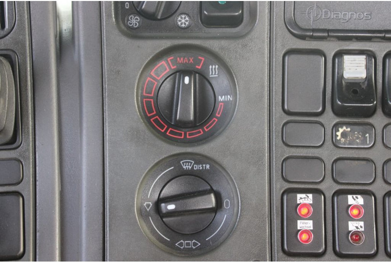光缆系统卡车 Scania P112 380 + Euro 3 + Container system + Manual：图12