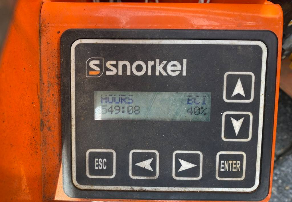 剪式升降机 Snorkel S3226E Electric Scissor Work Lift 990cm：图13
