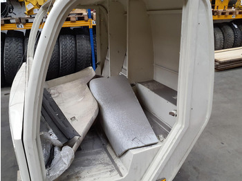 驾驶室和内部 适用于 起重机 Terex Terex-PPM lower cabin：图5