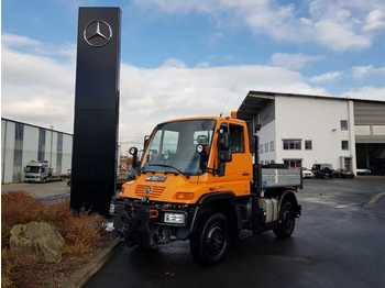 Unimog Mercedes-Benz U300 4x4 Hydraulik Standheizung  - 栏板式/ 平板卡车