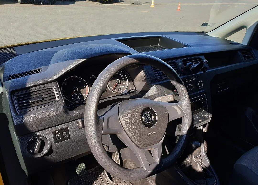 紧凑型面包车 Volkswagen Caddy 2.0 TDI Salon PL LIFT Super Stan：图7