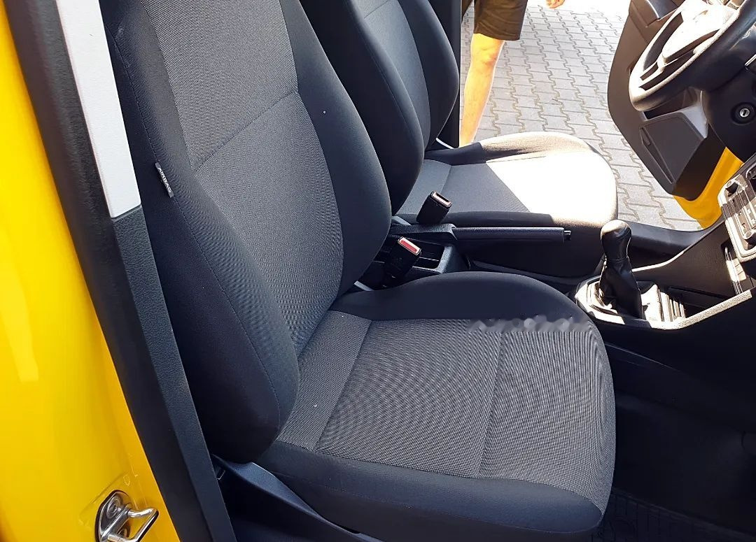紧凑型面包车 Volkswagen Caddy 2.0 TDI Salon PL LIFT Super Stan：图15