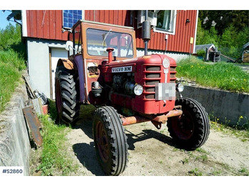 Volvo 350 TRACTOR WITH REAR NEW TIRES! - 拖拉机