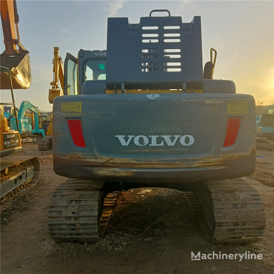 履带式挖掘机 Volvo EC140B：图6