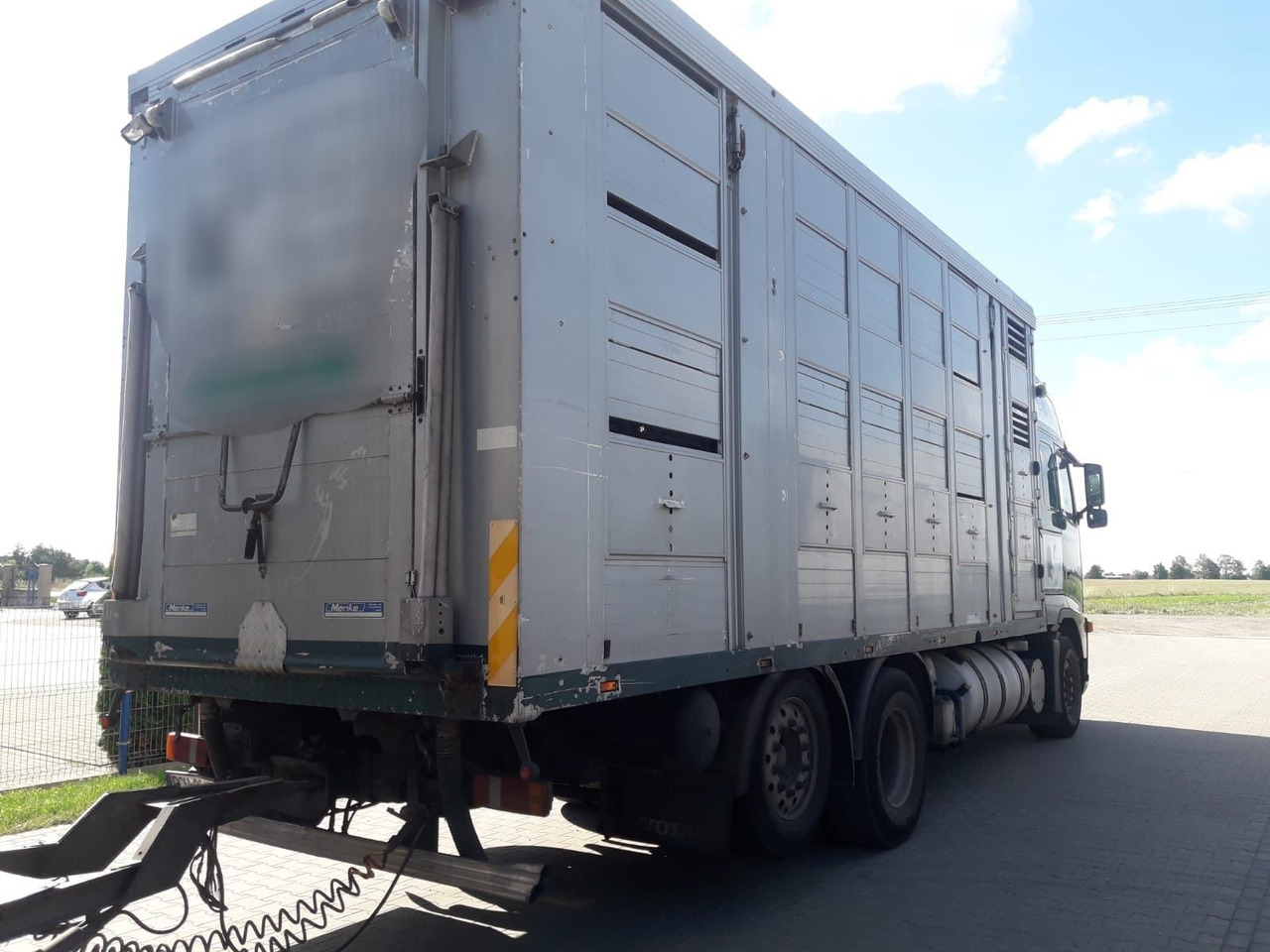 牲畜运输车 Volvo FH 12 Animal transporter：图4