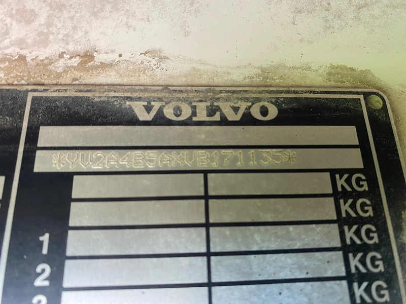 牵引车 Volvo FH 16.520 | OLD SKOOL | NO RUST !! | GLOBETROTTER XL：图18