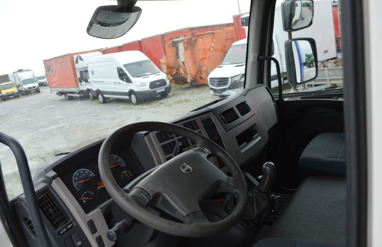 侧帘卡车 Volvo FL 290 12.290 CURTAIN TILT EURO 5：图17