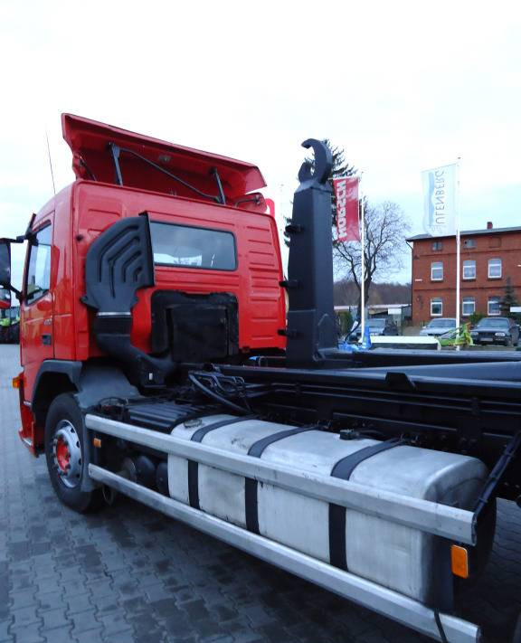 集装箱运输车/ 可拆卸车身的卡车 Volvo hakowiec 420 FM 6x4 2005：图6