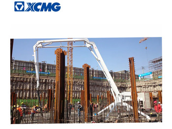 混凝土设备 XCMG Concrete Distributor PB17D-3R Small Spider Climbing Mobile Concrete Placing Boom：图2