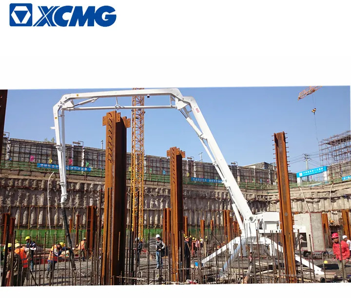 混凝土设备 XCMG Concrete Distributor PB17D-3R Small Spider Climbing Mobile Concrete Placing Boom：图2