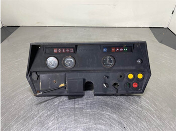 Zettelmeyer ZL601 - Dashboard/Console/Konsole - 驾驶室和内部