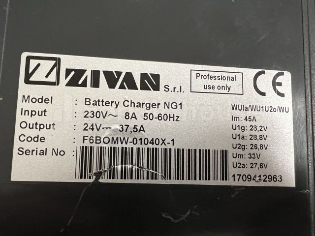电气系统 适用于 材料装卸设备 Zivan F6BOMW-01040X-1 NG1 24V37.5A 230v sn. 1709412963 80A Rema battery connector：图3