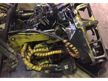 John Deere 745, 480, 758 Heads for Parts  - 采伐头：图1
