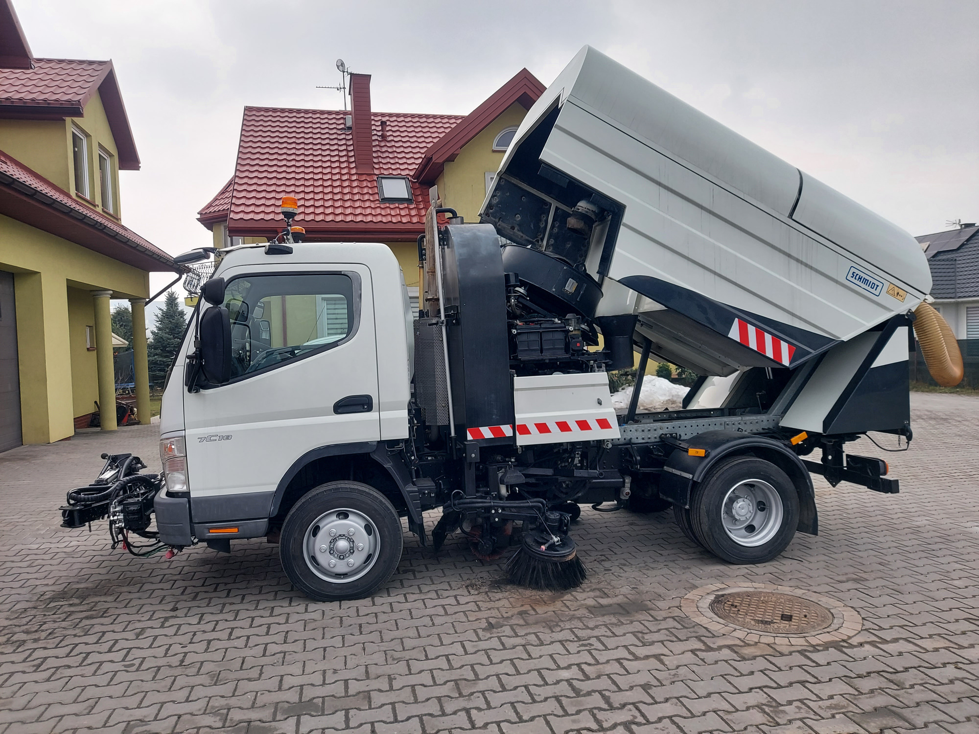 AUTO TECHNIK undefined：图28