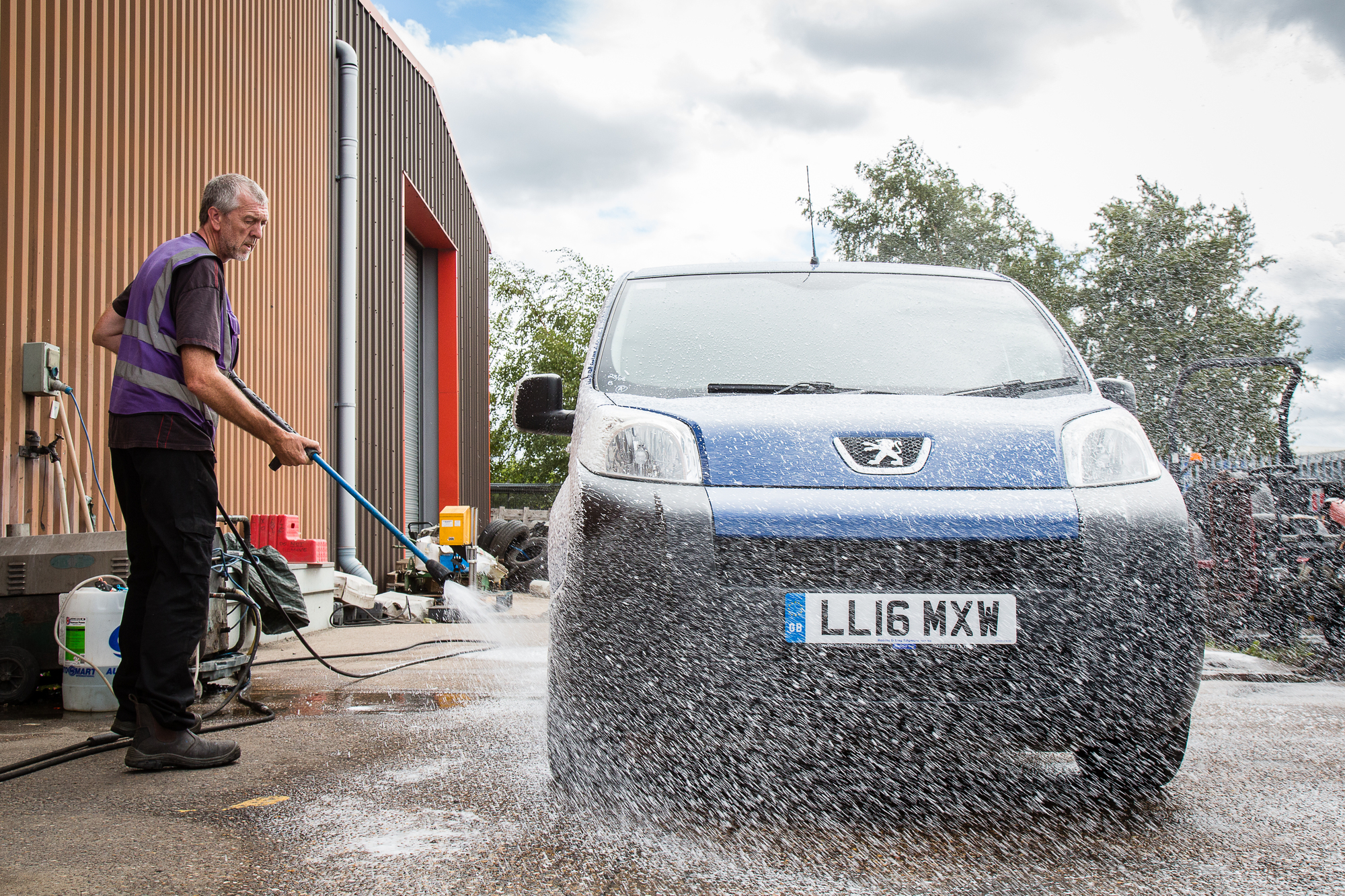 COMMERCIAL VEHICLE AUCTIONS LIMITED - 其他机械 FORD - 年: 2021 undefined：图6